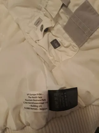 The North Face plumífero blanco con capucha mujer