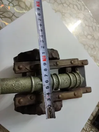 Cañón decorativo antiguo