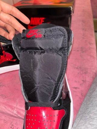 Jordan 1 Retro High OG Panther red