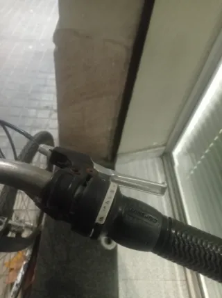 Bicicleta de paseo negra