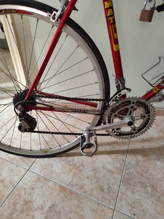 Bicicleta Amat clásica de carretera años 90