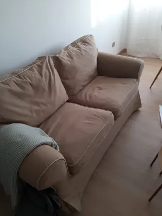 Sofá 2 plazas Ikea beige tela