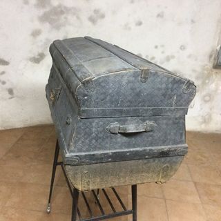 Baúl Arcon Viaje Antiguo Metal Madera de siglo XIX