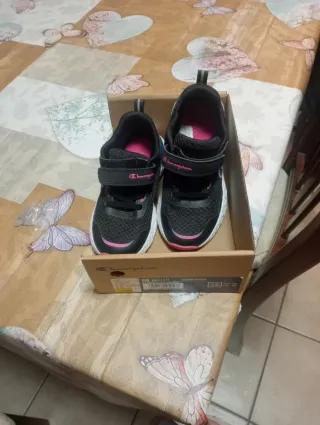 Scarpe sportive Champion bambina nere e rosa n.30
