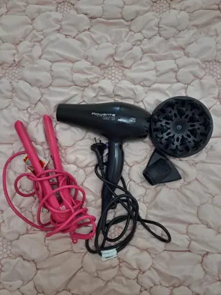 Secador Rowenta y Plancha Pelo Naroa