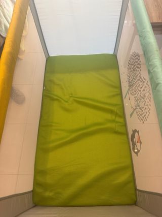 Cuna plegable