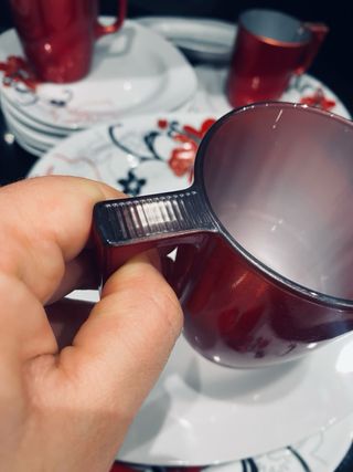 Lote Vajillas y Vasos Rojos y Blancos