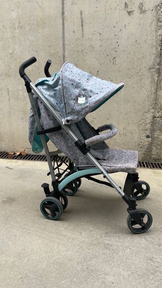 Cochecito Tuc Tuc con funda impermeable