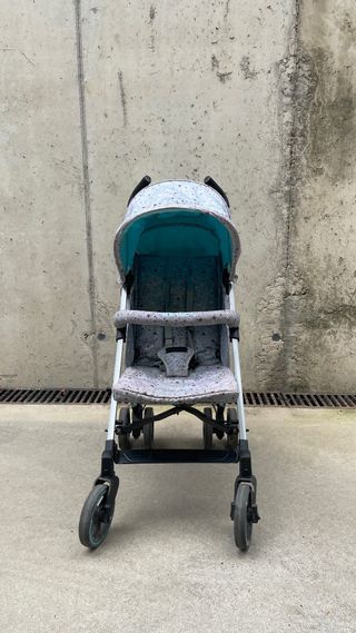 Cochecito Tuc Tuc con funda impermeable