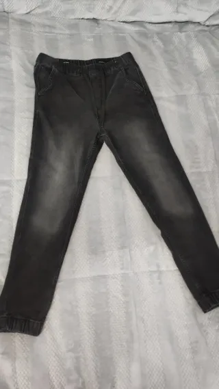 Pantalones vaqueros Lefties negros