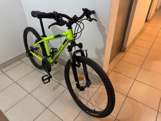 Bicicleta Rockrider ST500 Verde Neón
