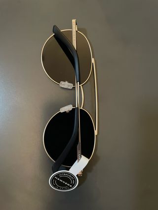 Gafas de sol Hawkers negras y plateadas
