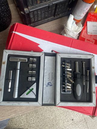 Martillo de reflejos y accesorios