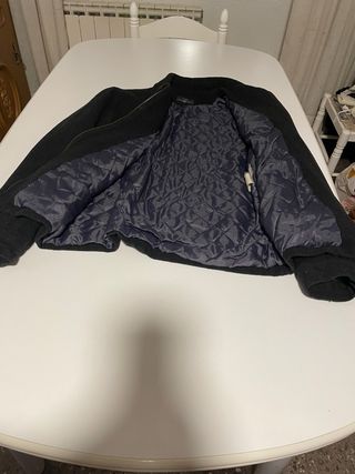 Cazadora hombre negra