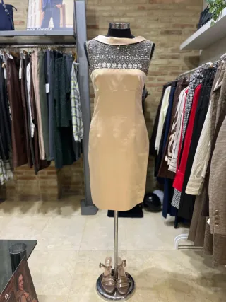 Vestido fiesta mujer beige cristales de svaroski