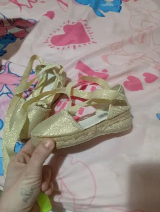 Zapatos de fallera niña dorados talla 24