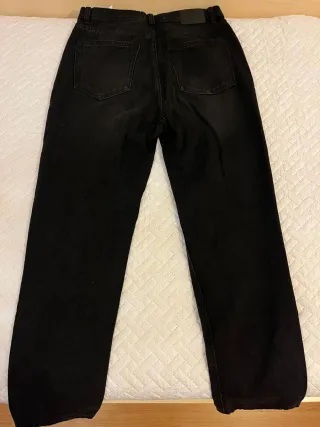 Pantalones Pull&Bear negros anchos T.38