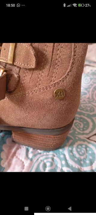 Botines de ante marrón Xti talla 38