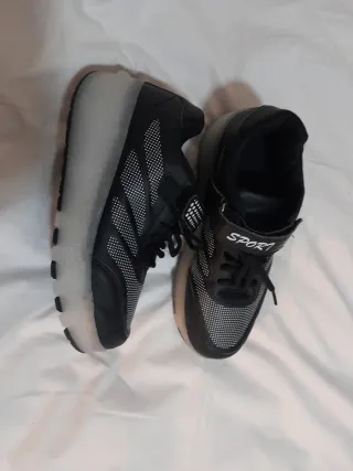 Zapatillas con ruedas talla 37