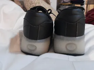 Zapatillas con ruedas talla 37