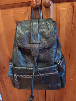 Mochila cuero DFR negra