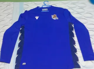 Camiseta Macron portero azul manga larga