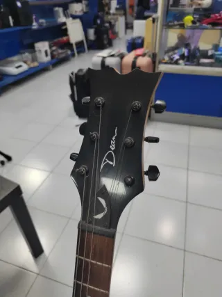 Guitarra Eléctrica Dean caoba