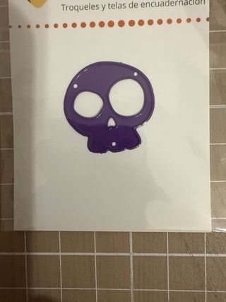Troqueles de scrapbooking Morado Crafts