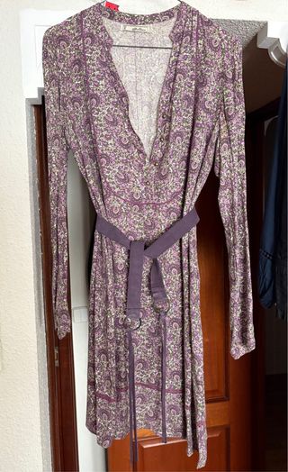 Vestido de Amichi flores lilas