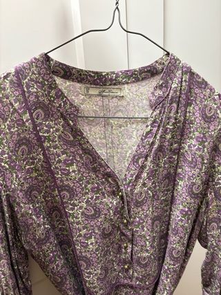 Vestido de Amichi flores lilas