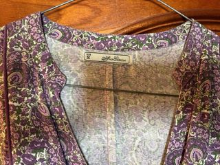 Vestido de Amichi flores lilas