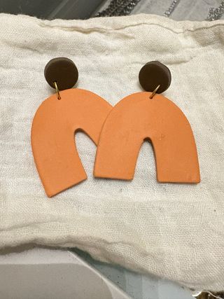 Orecchini handmade arancioni e marroni