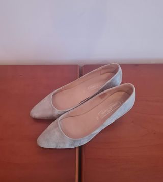 Zapatos planos Laura di Sarpi beige/gris