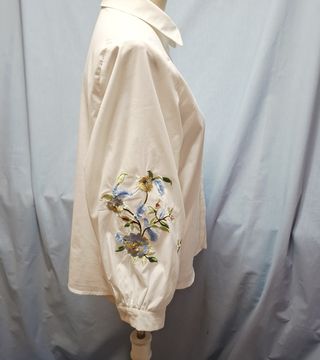 Camisa blanca Pavilion bordado floral