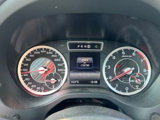 Mercedes-Benz Clase A A45 AMG