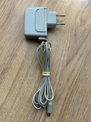 Cargador Oficial Nintendo 3DS