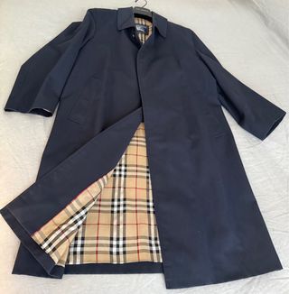 Gabardina Burberrys’ Clásica Azul