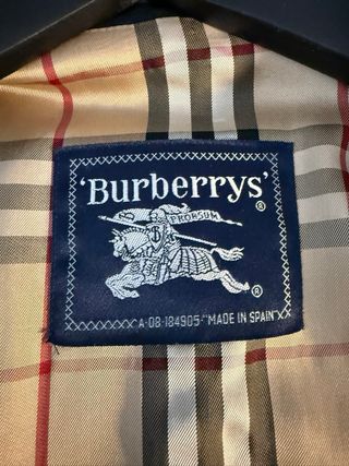 Gabardina Burberrys’ Clásica Azul