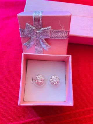 Lote bisutería mujer: collar, anillos y pendientes