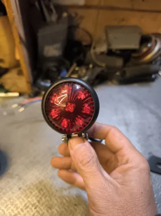 Piloto trasero LED rojo