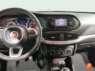 Fiat Tipo 1.4 16v Easy Business 70kW (95CV) 5p.