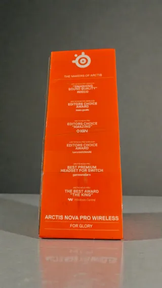 SteelSeries Arctis Nova Pro Wireless Auriculares