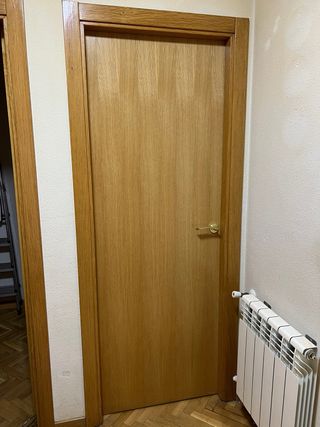 Puerta de roble