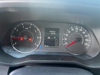 Renault Trafic furgón L1H1 Blue dCi 96 Kw 130 CV.