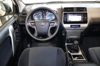 Toyota Land Cruiser 150 2020