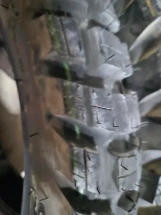 Neumáticos Enduro/Trail 140/80-18 y 90/90-21