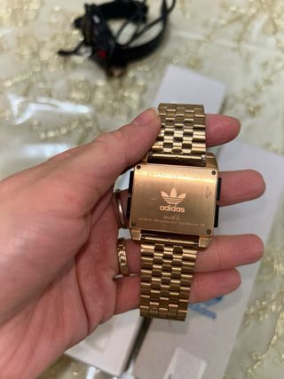 Reloj Adidas Dorado