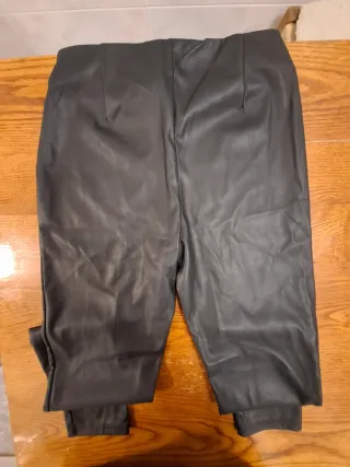 Mallas efecto piel Only negras