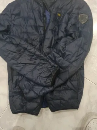 Blauer Giubbotto Blu