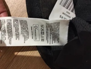 Top Tiffosi lentejuelas negro talla XS